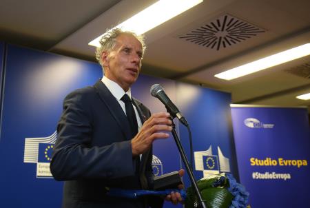 Podelitev nagrade EP državljan Evrope Sandiju Curku 16 Foto Ljubo Vukelič